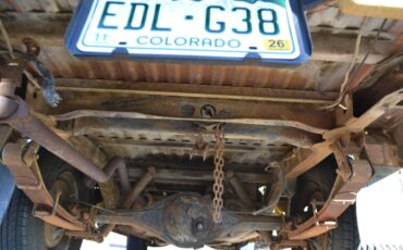 Toyota-hilux-pickup-truck-1976-yellow-15