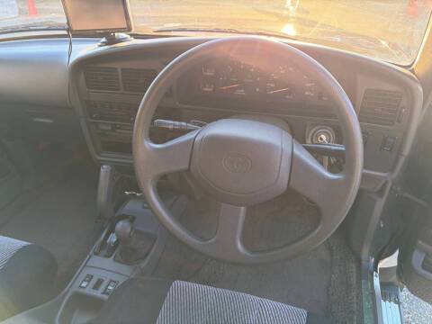 Toyota-hilux-surf-suv-diesel-1993-blue-11