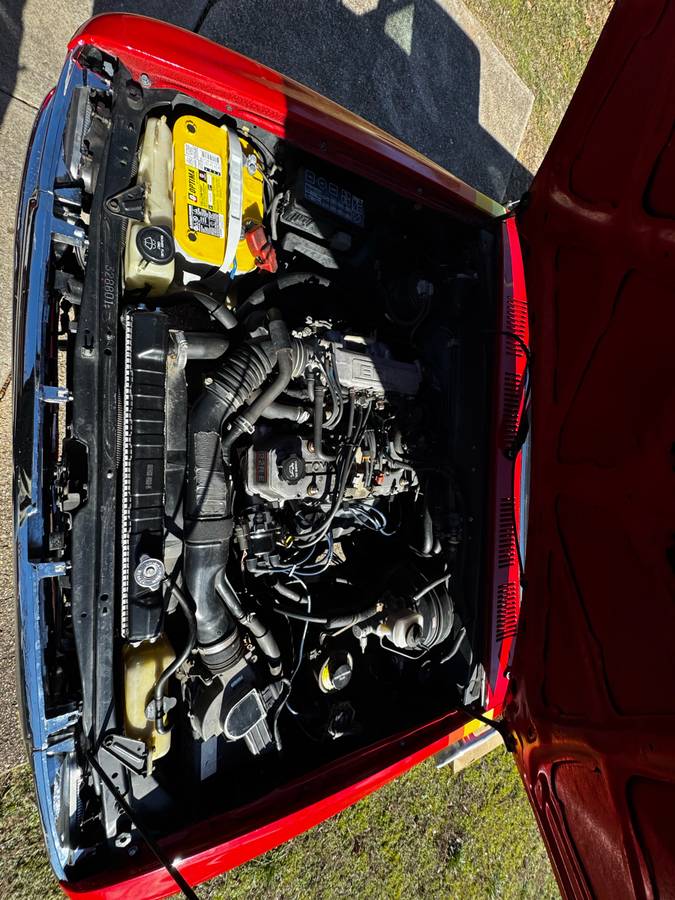 Toyota-hilux-truck-1990-red-6