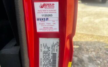 Toyota-hilux-truck-1990-red-7