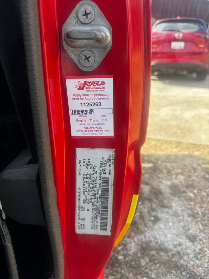 Toyota-hilux-truck-1990-red-7