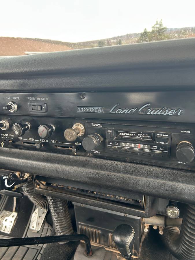 Toyota-land-cruiser-1978-5