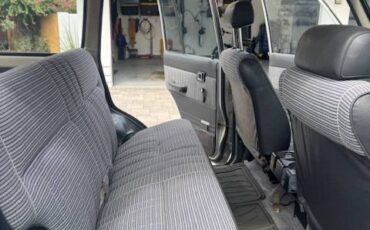 Toyota-land-cruiser-1985-silver-10