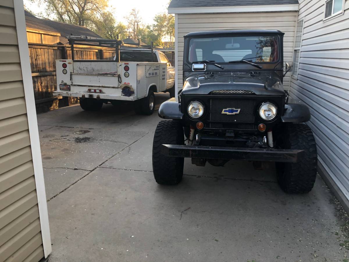 Toyota-land-cruiser-fj40-1967-black