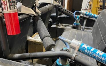 Toyota-land-cruiser-fj40-1969-silver-3