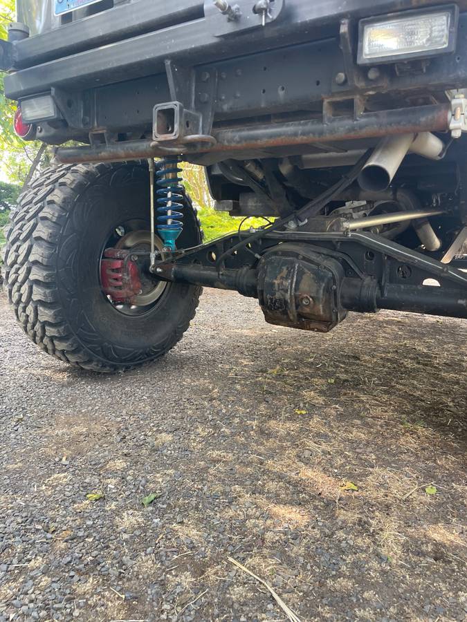 Toyota-land-cruiser-fj40-1969-silver-8