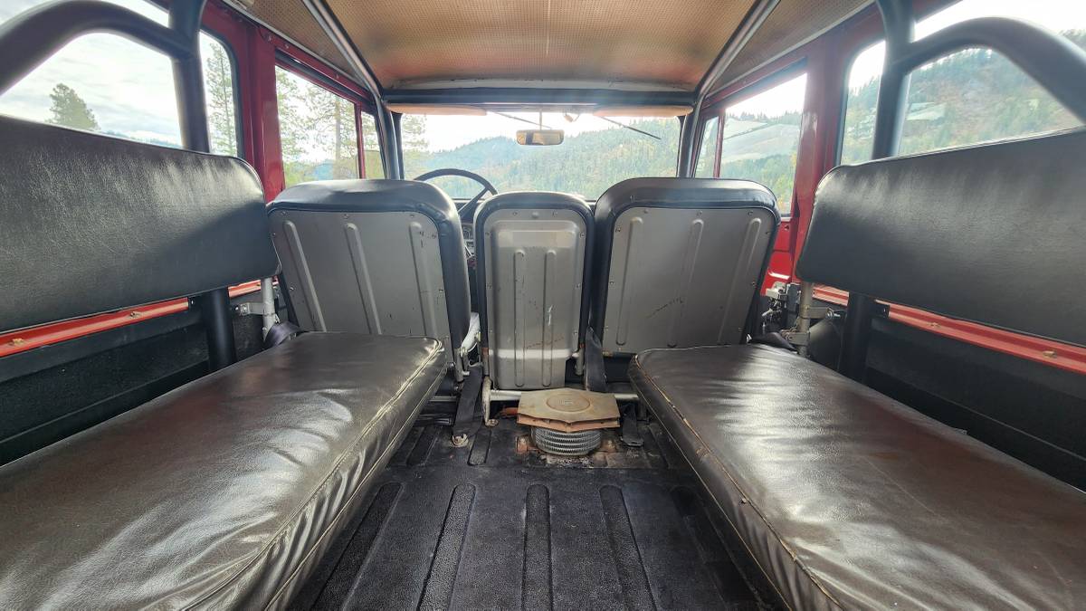 Toyota-land-cruiser-fj40-1972-red-2