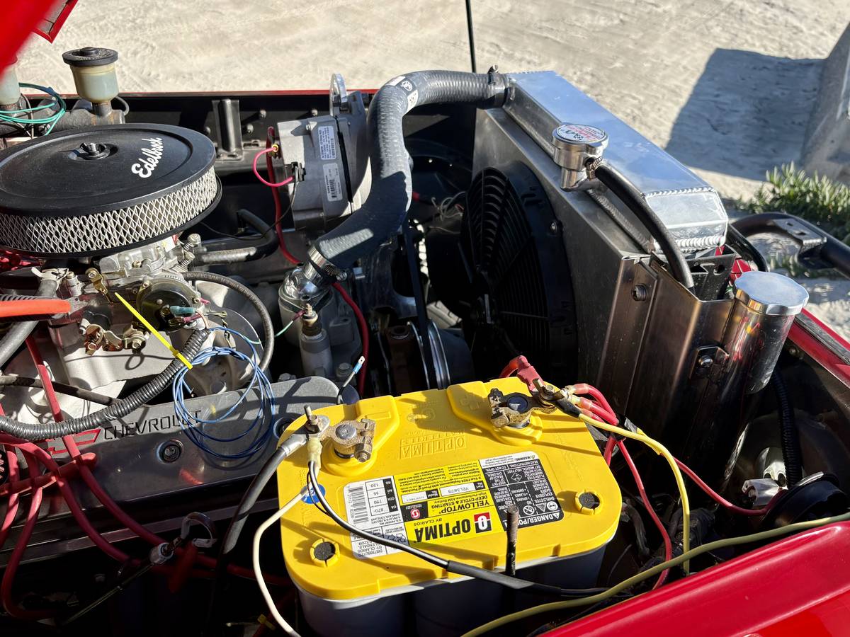 Toyota-land-cruiser-fj40-1972-red-22