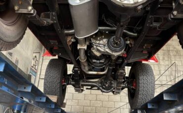 Toyota-land-cruiser-fj40-1972-red-24