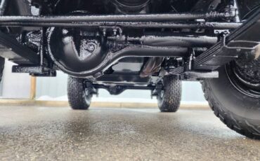 Toyota-land-cruiser-fj40-1972-red-3