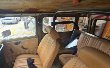 Toyota-land-cruiser-fj40-1976-green-11