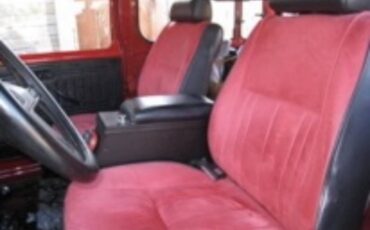 Toyota-land-cruiser-fj40-1978-red-4