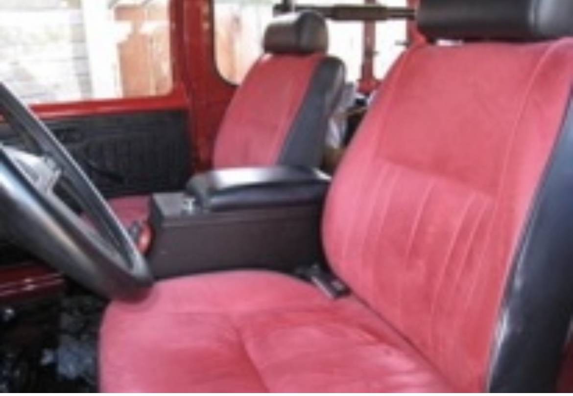 Toyota-land-cruiser-fj40-1978-red-4