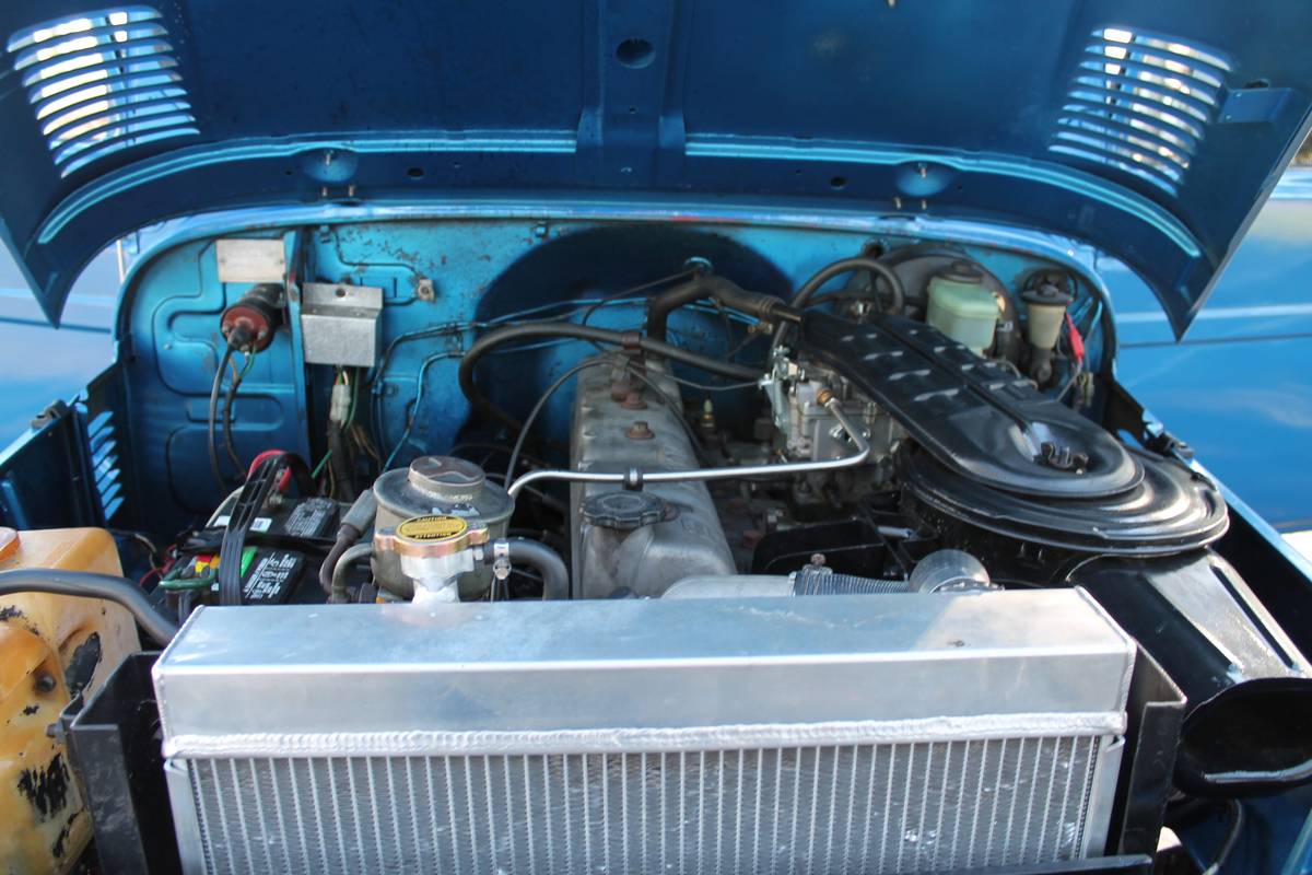 Toyota-land-cruiser-fj40-1981-blue-13