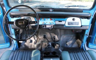 Toyota-land-cruiser-fj40-1981-blue-2