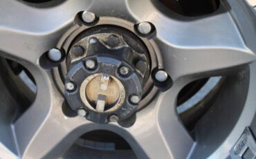 Toyota-land-cruiser-fj40-1981-blue-21