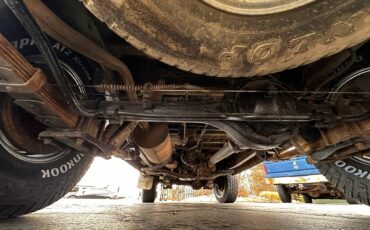 Toyota-land-cruiser-fj62-1989-white-6