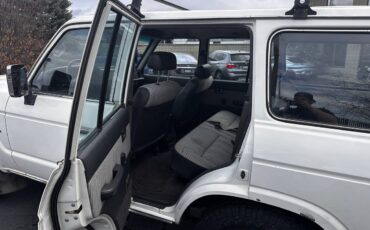 Toyota-land-cruiser-fj62-1989-white-8