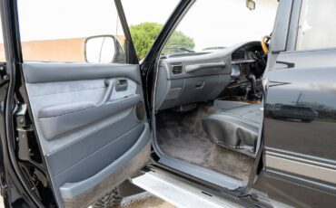 Toyota-land-cruiser-fj80-1993-black-2