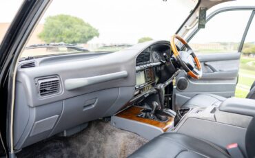 Toyota-land-cruiser-fj80-1993-black-7