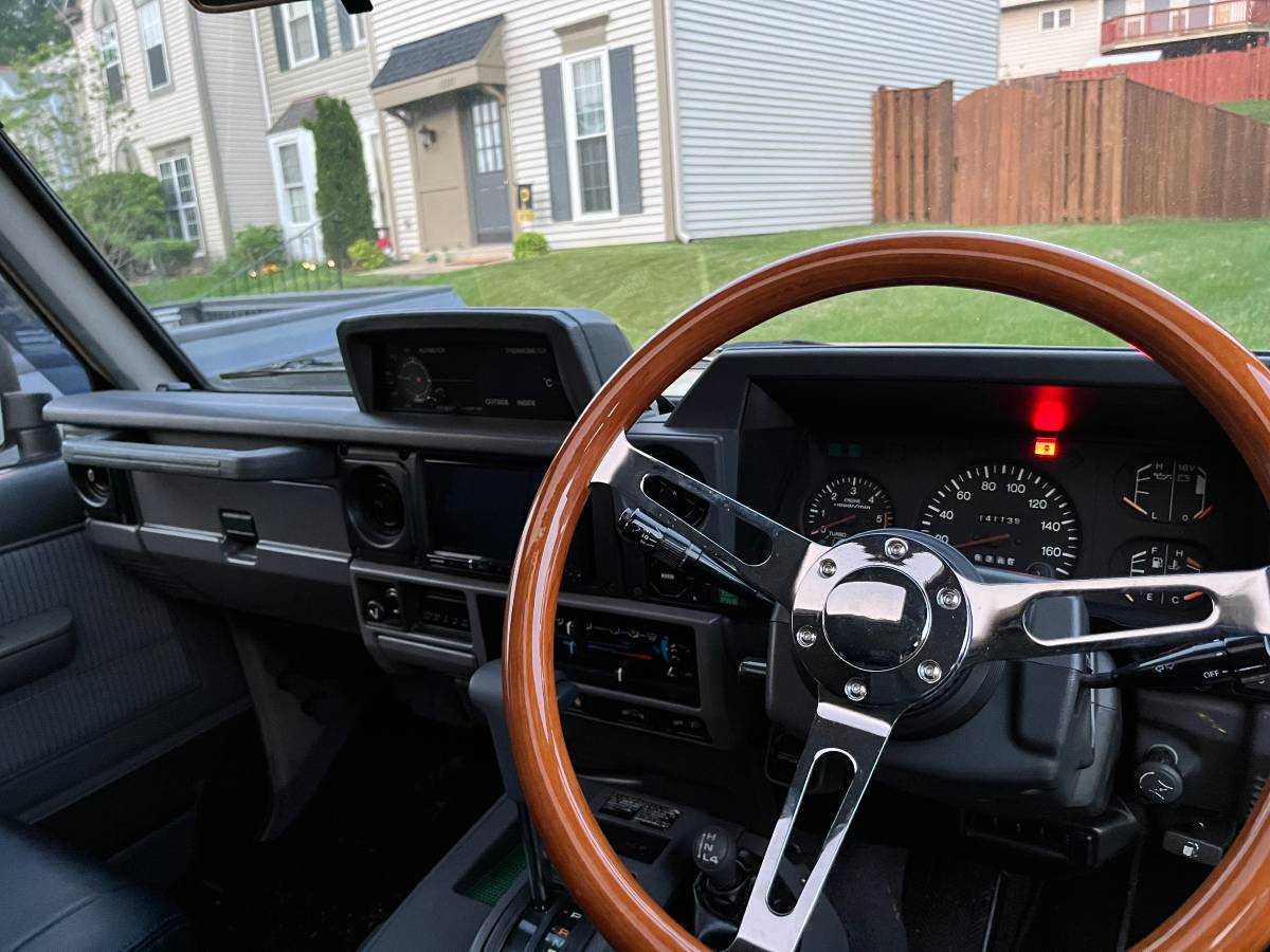 Toyota-land-cruiser-prado-diesel-1992-brown-16