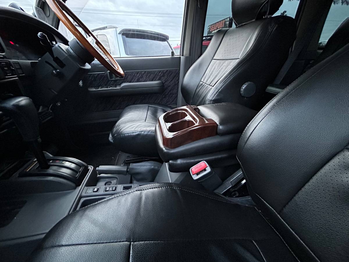 Toyota-land-cruiser-prado-diesel-1994-10