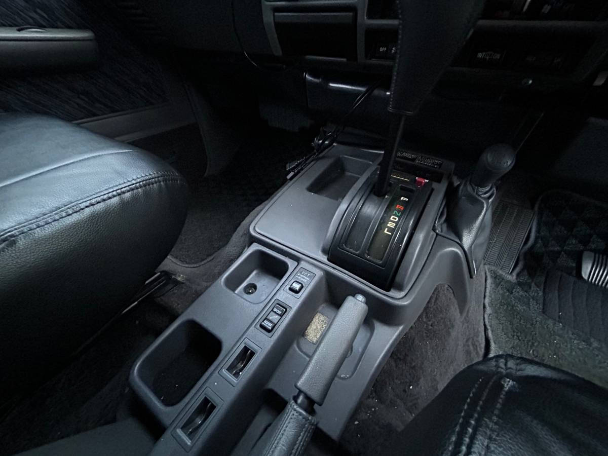 Toyota-land-cruiser-prado-diesel-1994-13