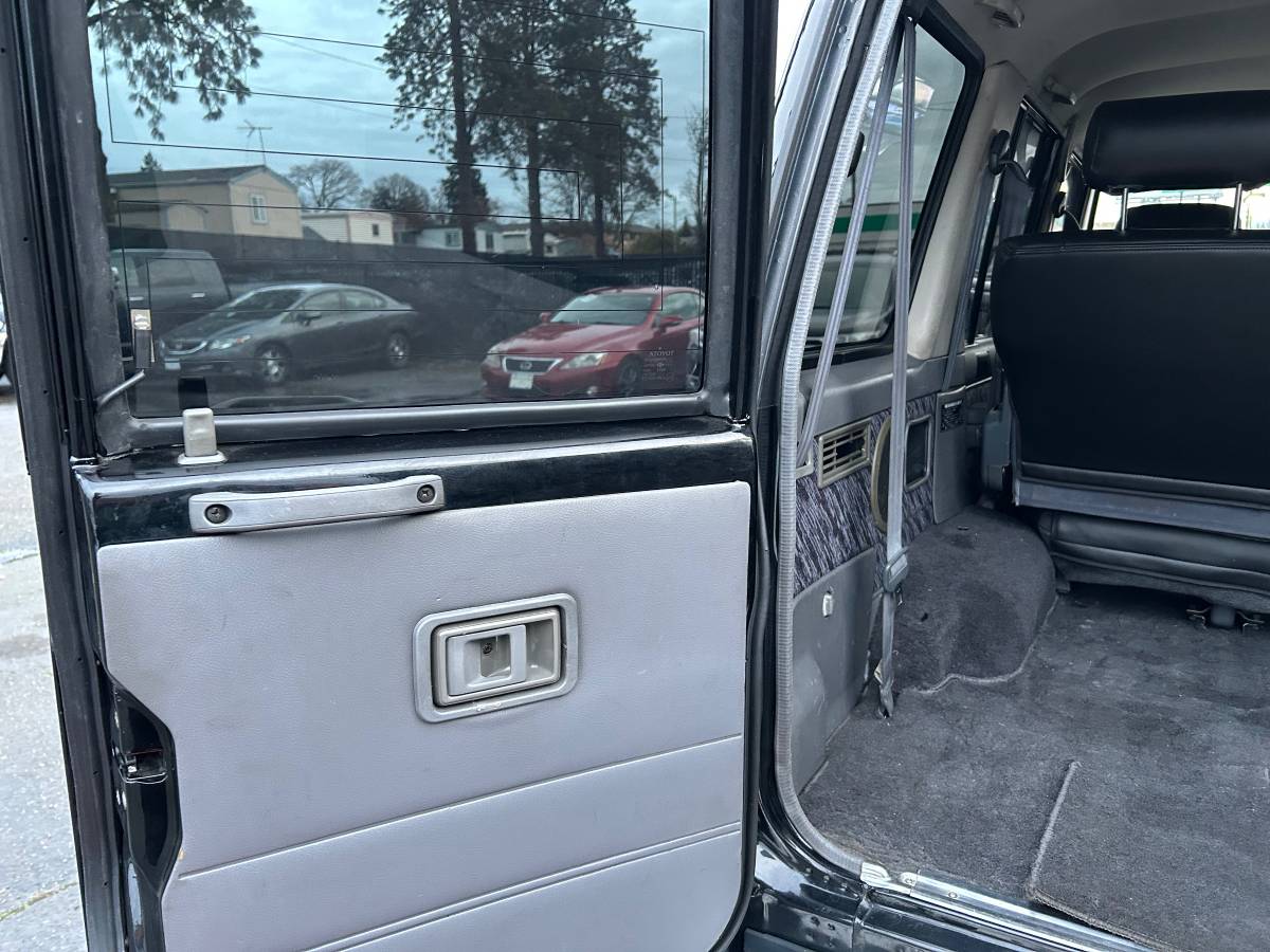 Toyota-land-cruiser-prado-diesel-1994-5