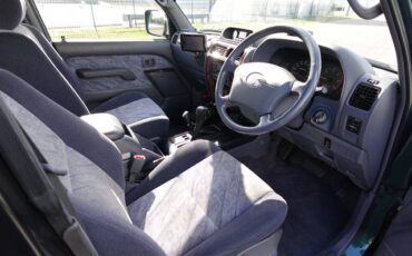Toyota-land-cruiser-prado-diesel-1996-green-13