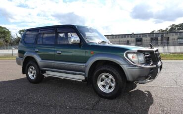 Toyota-land-cruiser-prado-diesel-1996-green-3