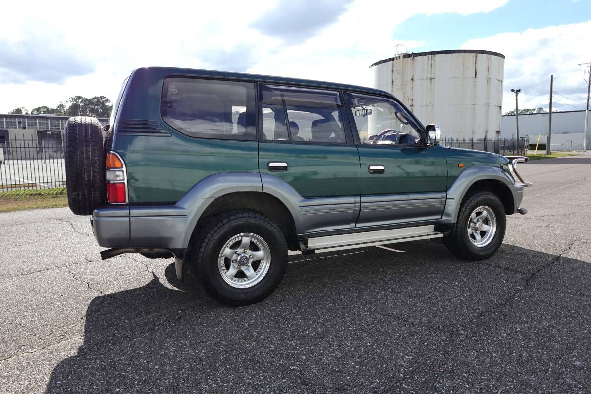 Toyota-land-cruiser-prado-diesel-1996-green-6