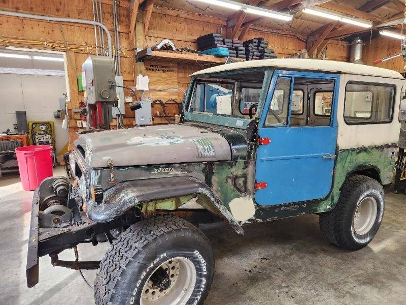 Toyota-landcruiser-1968-2