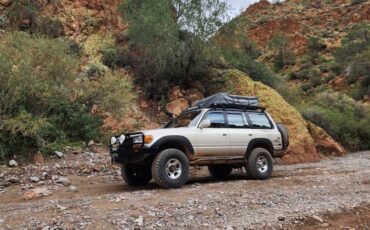 Toyota-landcruiser-1994-custom-1