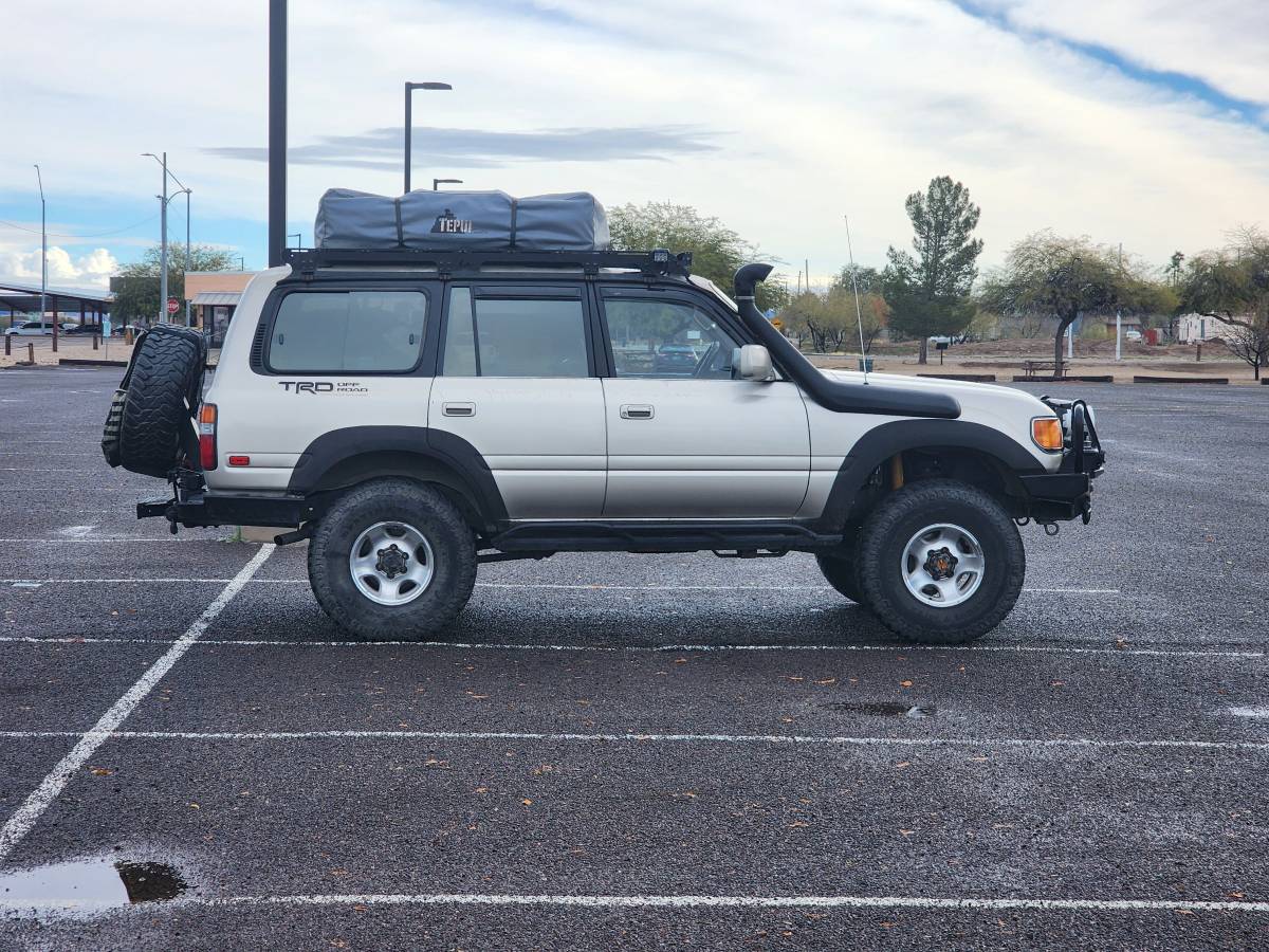 Toyota-landcruiser-1994-custom