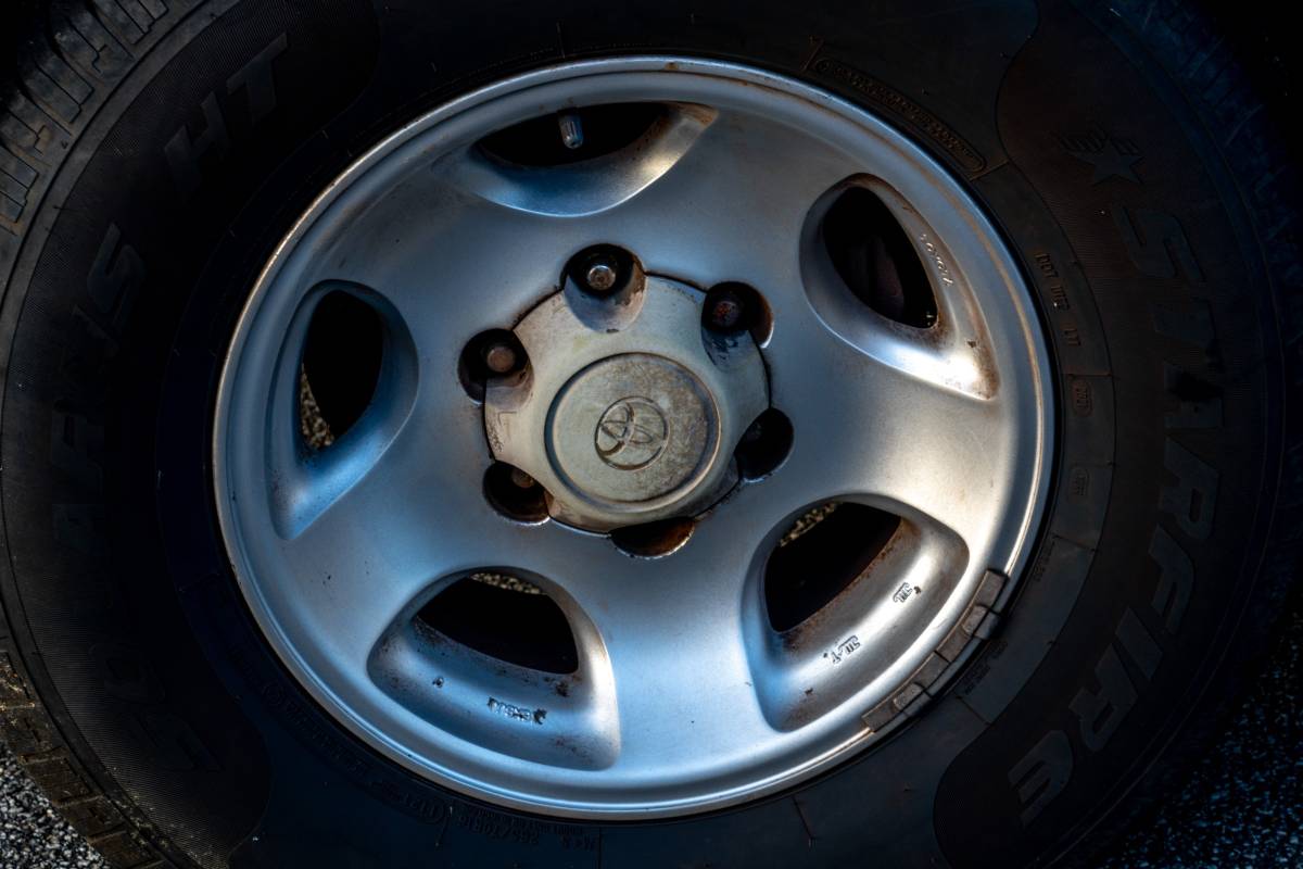 Toyota-landcruiser-1995-blue-13