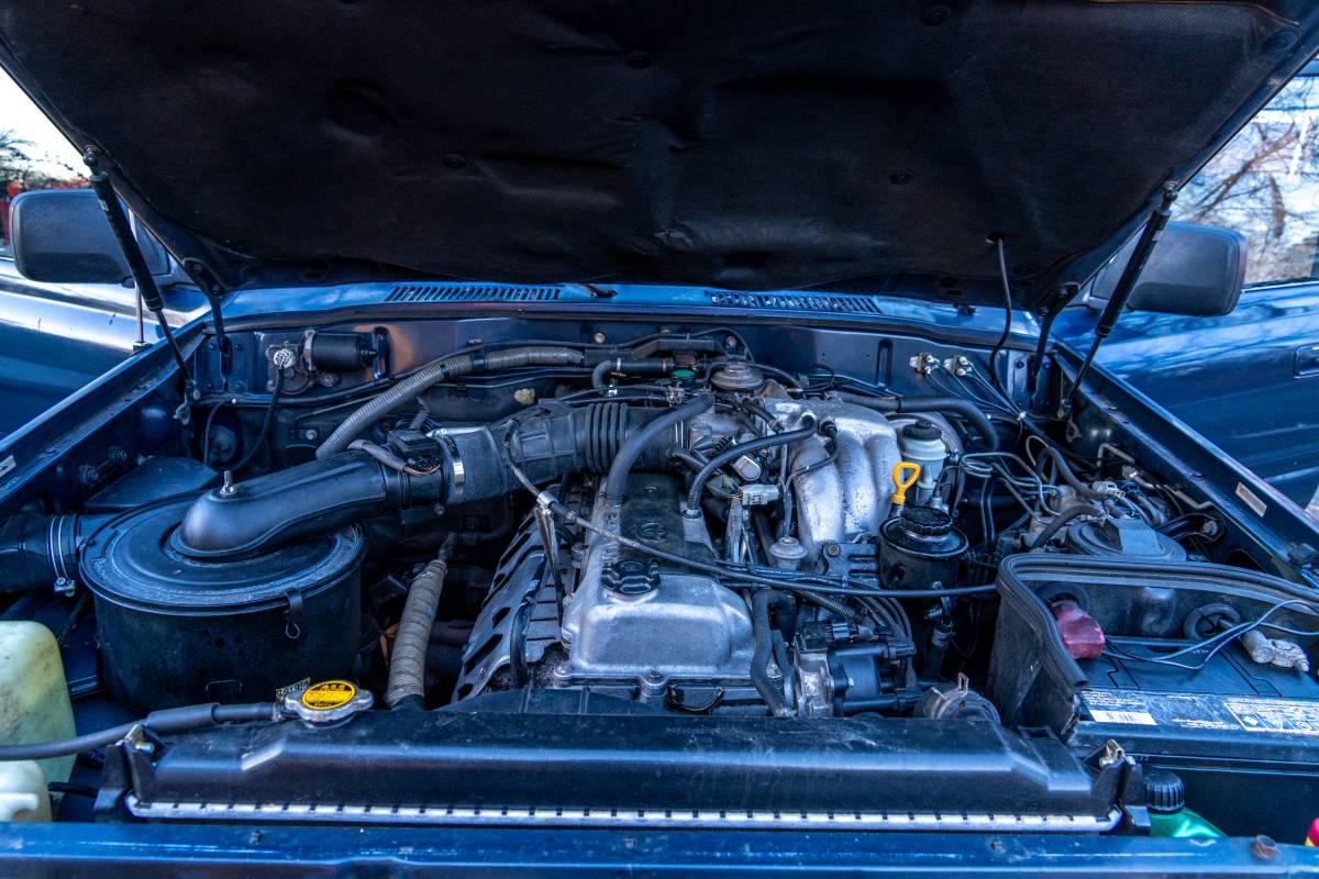 Toyota-landcruiser-1995-blue-19