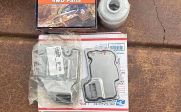 Toyota-landcruiser-diesel-1992-white-12