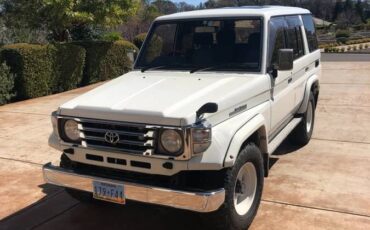 Toyota-landcruiser-diesel-1992-white