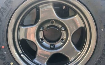 Toyota-landcruiser-diesel-1992-white-8