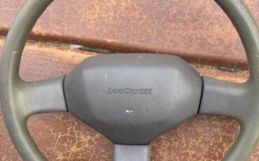 Toyota-landcruiser-diesel-1992-white-9