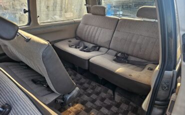 Toyota-masterace-1990-Minivan-14