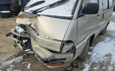 Toyota-masterace-1990-Minivan-25