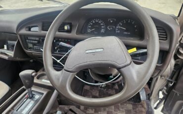 Toyota-masterace-1990-Minivan-7