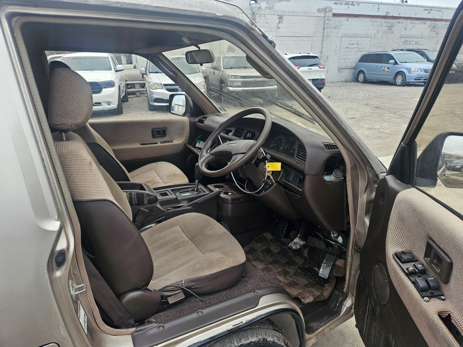 Toyota-masterace-1990-Minivan-9