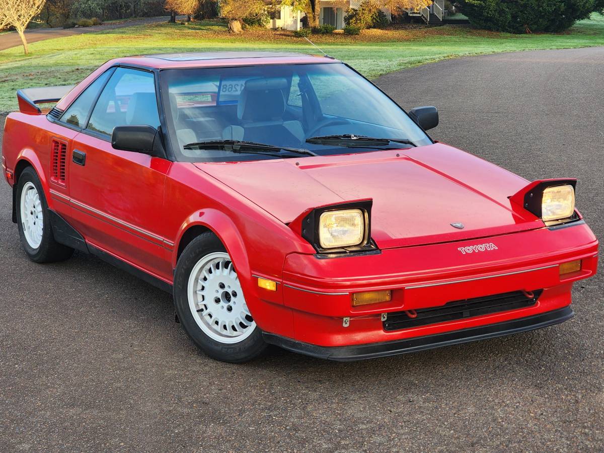 Toyota-mr2-1986-red-12
