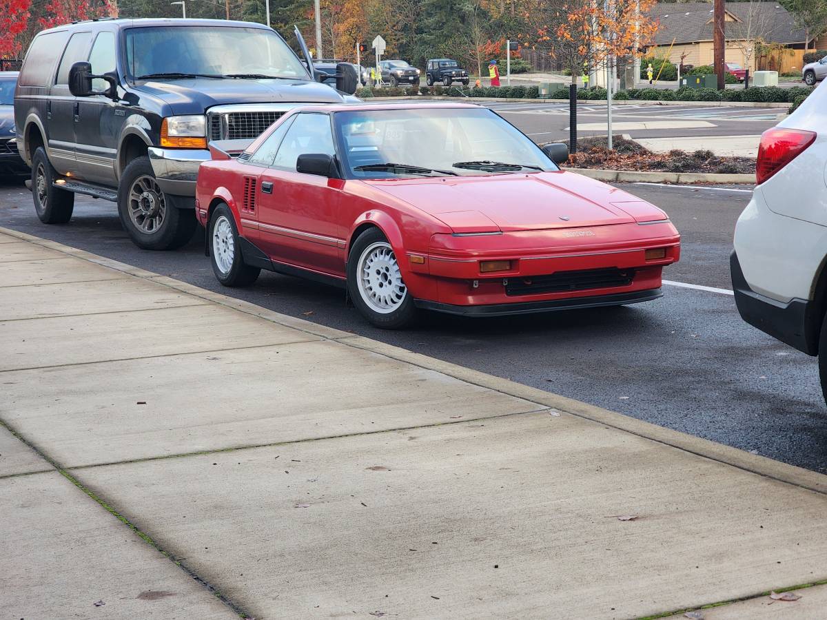 Toyota-mr2-1986-red-17