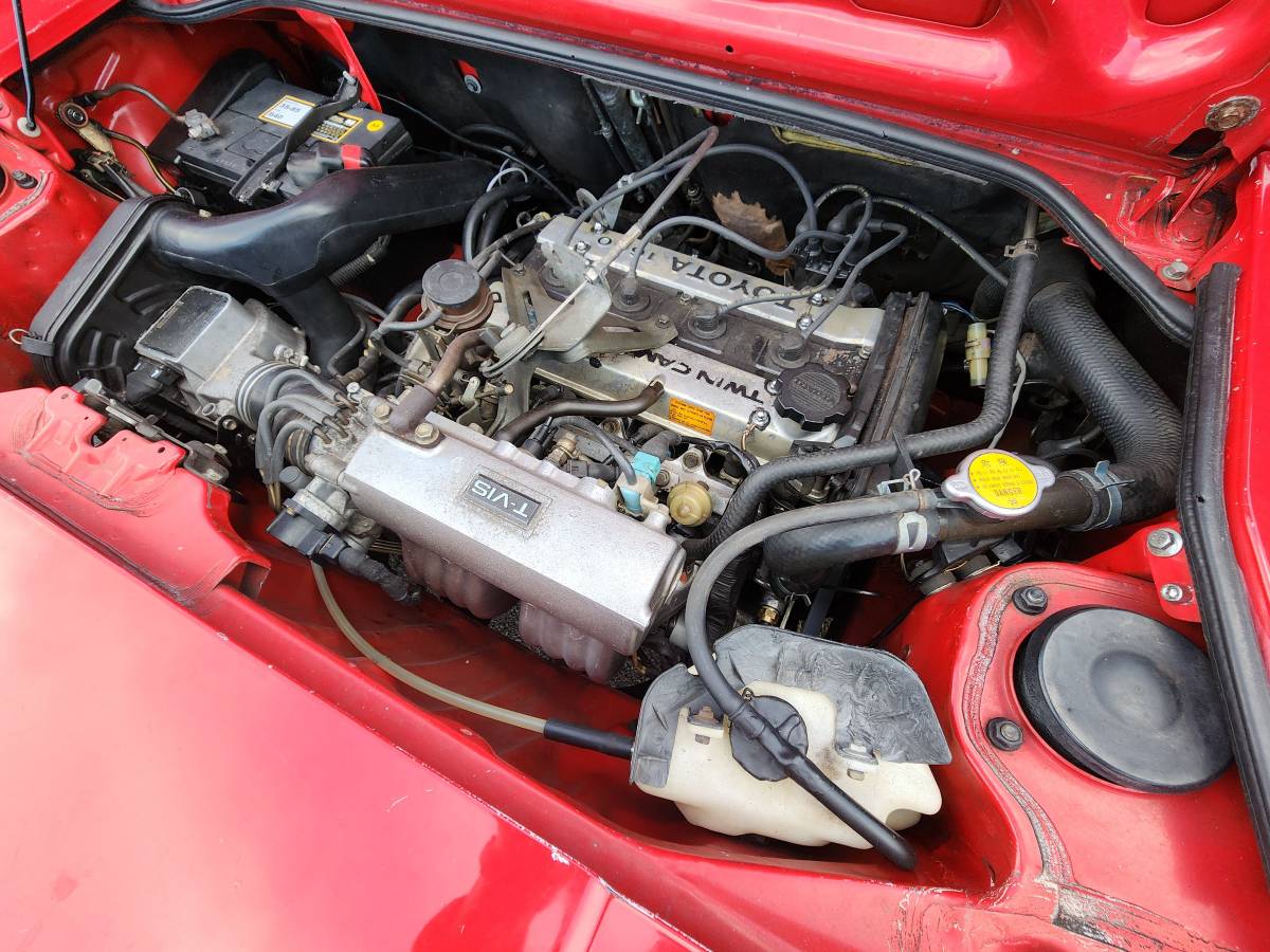 Toyota-mr2-1986-red-4