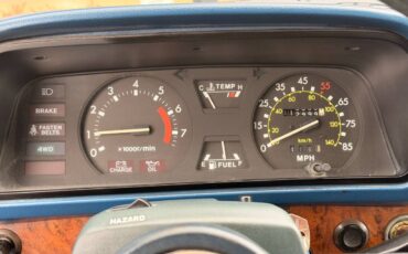 Toyota-pick-up-1982-blue-6