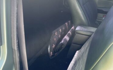 Toyota-pick-up-1986-red-9