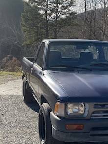 Toyota-pick-up-1993-blue-1